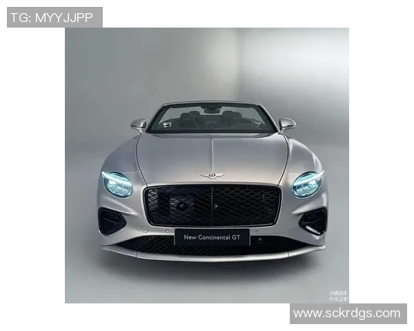 足球明星豪车宾利的奢华之选与球场外的精致生活方式